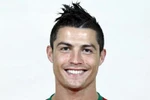 Điểm binh EURO 2012: Ronaldo cười tươi đương đầu với bảng tử thần