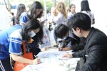 Các trường đại học ngang nhiên tuyển vượt chỉ tiêu: chế tài không đủ răn đe?