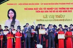 Nữ thủ khoa Trường ĐH Công nghệ Đông Á: Đừng lãng phí năm học đầu tiên 