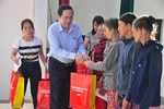 Mặt trận đã phân bổ trên 325 tỷ đồng đến bà con các tỉnh vùng lũ