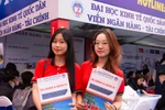 Thí sinh có IELTS từ 6.0 được ưu tiên khi theo học Chương trình La Trobe - NEU