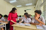 Học sinh kín lịch ôn ở trường, tăng ca học thêm để chắc suất vào lớp 10 công lập