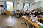 Sau kỳ nghỉ tết dài ngày, các trường ở Sài Gòn bắt đầu thực hiện học 2 buổi/ngày
