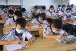 Học sinh trung học phổ thông ở Long An đi học lại từ 6/12