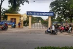 Kỷ luật cảnh cáo bà Nguyễn Thị Hồng, Hiệu trưởng tiểu học thị trấn Tân Hưng