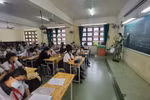 TP.HCM: Học sinh lớp 9 căng mình ôn tập để giành suất vào lớp 10 công lập