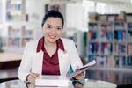 Phó Giáo sư Võ Thị Ngọc Thúy đặt mục tiêu “quốc tế hóa” trường Đại học Hoa Sen 