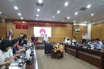 Giám khảo chấm thi vào 10 than mệt mỏi chờ nhận thù lao, Sở Giáo dục nói gì?