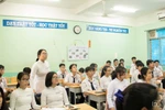 Ôn tập cho học sinh thi tốt nghiệp ở TP.HCM: Mỗi trường thu tiền một kiểu