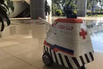 Robot khử khuẩn của Trường Đại học Tôn Đức Thắng được bàn giao cho khu cách ly