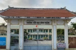 Giáo viên trường tiểu học Bình Thắng khiếu nại việc xét nâng lương trước hạn