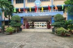 Có mâu thuẫn, nữ sinh ở TP.HCM kêu “đàn anh” vào tận lớp học đánh bạn