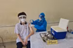Gần 40.000 trẻ em ở Thành phố Hồ Chí Minh đã được tiêm vắc xin phòng Covid-19