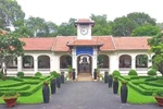 Nếu không tổ chức lớp thường thì trường chuyên sẽ phát triển một cách “cọc cạch”