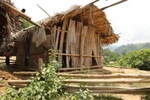 "Chuồng học” ở Huổi Chát