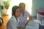 Cô học trò mồ côi học giỏi