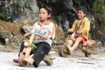 Chùm ảnh: "Phiêu" cùng xe tự chế độc nhất vô nhị của học trò vùng cao