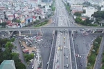 Cận cảnh cầu vượt thép tại nút giao Mai Dịch trước ngày đưa vào sử dụng