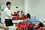 Sốc trước cảnh các ngôi sao của SHB Đà Nẵng nằm viện vì ngộ độc