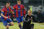 'Hùm xám' Bayern bị 'bẻ nanh' ở Thụy Sĩ