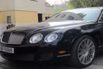 Siêu xế Bentley của bầu Kiên khoe vẻ đẹp bóng bẩy tại khách sạn Hilton