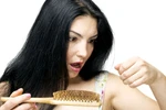 3 nguyên nhân khiến bạn bị rụng tóc