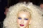 Những kiểu tóc 'điên rồ' của Christina Aguilera