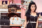 Emily Hồng Nhung khoe 'tài sản' hàng hiệu