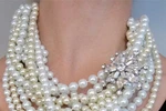 Handmade: Tận dụng vòng ngọc trai cũ
