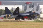 Lộ diện tiêm kích Trung Quốc giống F-35 của Mỹ như lột