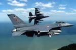Thổ Nhĩ Kỳ “tung” 25 chiến đấu cơ tối tân áp sát Syria