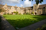 Học tập tại Cambridge và Oxford – Tại sao không? 
