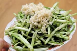Nguy cơ động kinh, mù mắt khi ăn rau nấu chưa chín