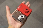 Cận cảnh Nikon Coolpix S01: Nhỏ gọn trong lòng bàn tay