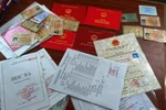 Trưởng phòng Giáo dục cầm bằng cấp 3 giả đi nộp cho tổ chức, sao mà “mừng” được?