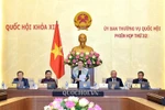 Câu chuyện chương trình, sách giáo khoa vẫn chưa ngã ngũ