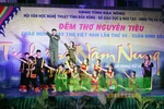 Thơ phú bây giờ gây dị ứng thần kinh cho công chúng