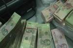 Giáo viên làm chủ hụi, chơi hụi, chơi số đề trong trường học có phù hợp không?