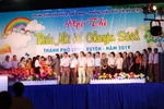 Học sinh tiểu học thành phố Long Xuyên tham dự Hội thi Thiếu nhi kể chuyện sách