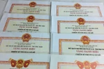 Bỏ cấp huyện, danh hiệu thi đua cho giáo viên mầm non đến THCS sẽ do cấp nào ký?
