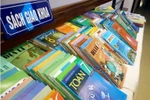 Nhà xuất bản Giáo dục lập đường dây nóng, sách giáo khoa năm tới có nóng không?
