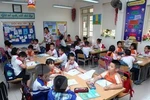 Nhiều địa phương đã dừng dạy chương trình VNEN nhưng vẫn bắt giáo viên theo VNEN