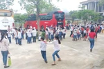 Đang lúc dịch bệnh, Bộ Giáo dục nên chỉ đạo cấm các trường dã ngoại trải nghiệm
