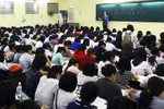 Vì sao việc dạy thêm, học thêm lại bị phụ huynh phản đối nhiều đến vậy?