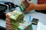 Tháng Tết, thu nhập của giáo viên không tăng mà có khi còn bị giảm đi