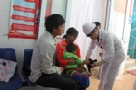 Vì sao mua thuốc cho trẻ phải có chứng minh thư nhân dân?