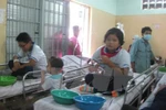 Người ta đang mặc kệ, lơ là bữa ăn cho con trẻ