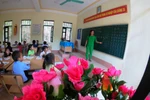 Cô giáo Huệ, người đi qua những huyền thoại ở Na Cô Sa