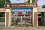 Lời của thầy Trần Xuân Ngọc còn vô tình hơn cánh cổng han gỉ vô tri