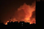 Sudan tố Israel không kích nhà máy sản xuất vũ khí gây nổ lớn